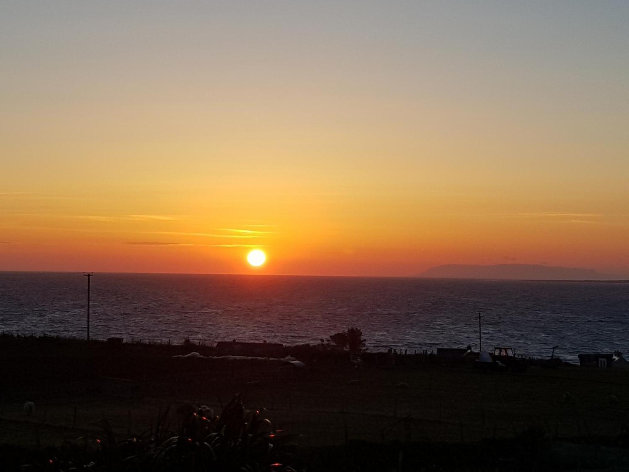 CastlemageeSunrise View住宿加早餐旅馆 外观 照片